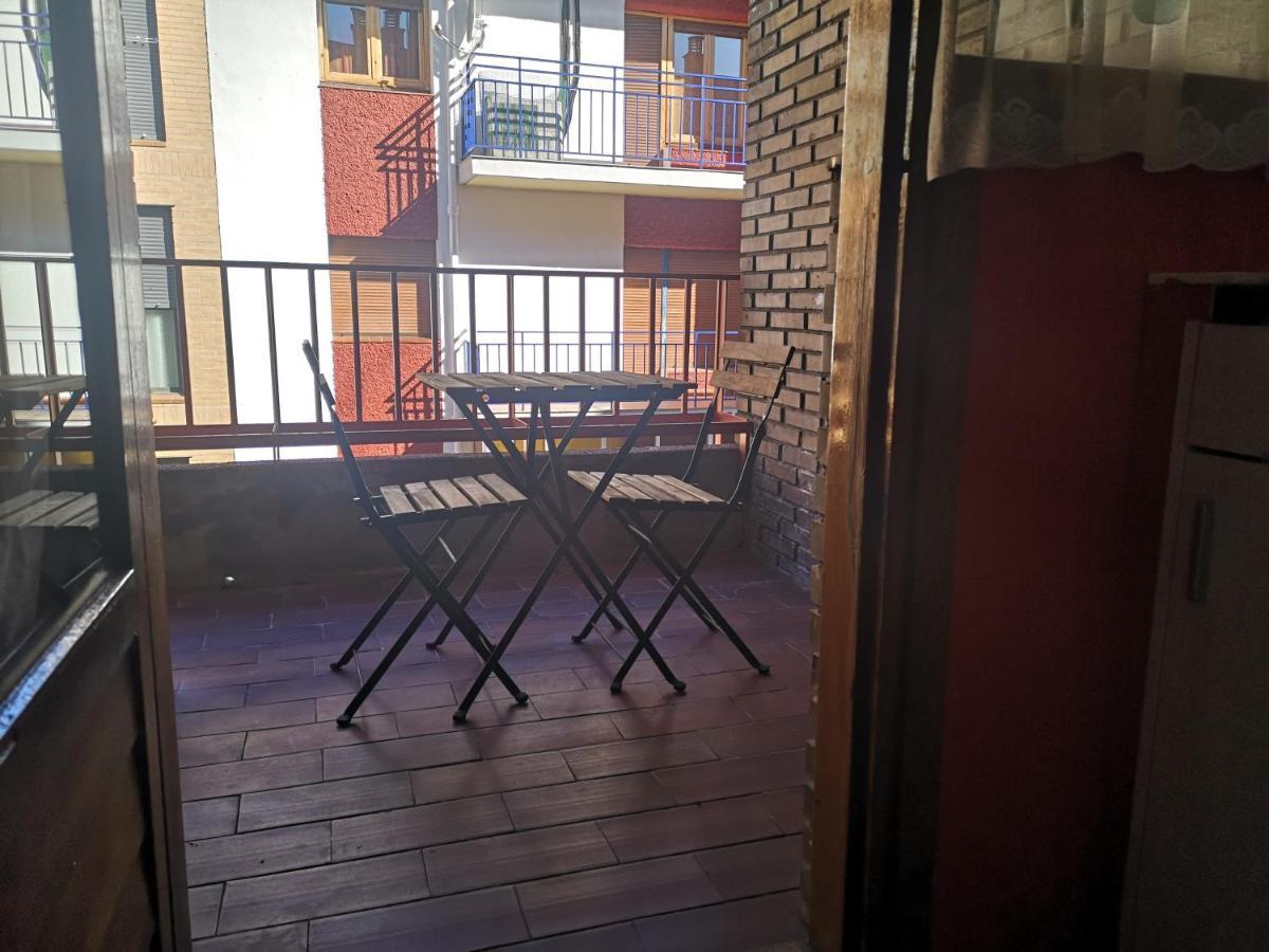 Lc Jacetania Pirineos Daire Jaca Dış mekan fotoğraf